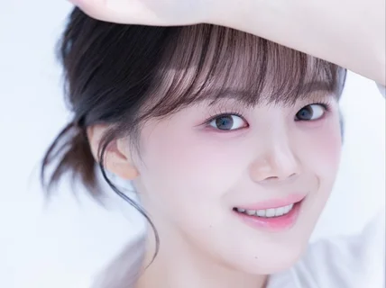 식품 전문, 아나운서 출신 라이브 쇼호스트 전이슬입니다