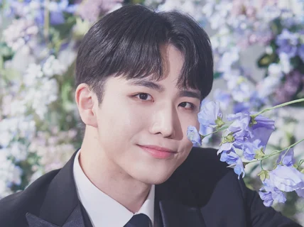 마케팅에 도움이 되어드릴 밝은 모델. 배우 이병욱입니다