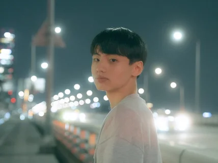 감성 있게 인물 사진 찍어드립니다 주말도 가능합니다