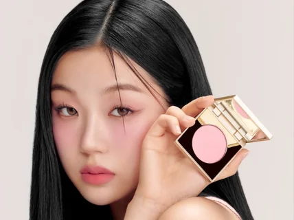 룩북 광고 화보 이벤트 출장 헤어메이크업 해 드립니다.