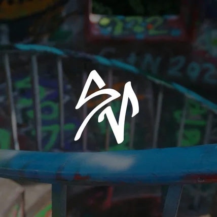 포트폴리오-스트레인지빌런_의류로고