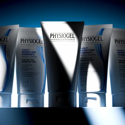 포트폴리오-175년 이상의 독일 피부과학 No.1 보습크림 PHYSIOGEL 티저 3D촬영입니다 :)