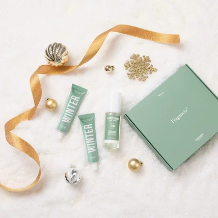 포트폴리오-[촬영/연출/보정] W.DRESSROOM (더블유드레스룸) 크리스마스 컨셉 제품 촬영