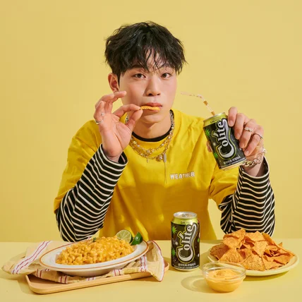 포트폴리오-[촬영/편집/조명] 콜라이트 / 콜라 화보 촬영