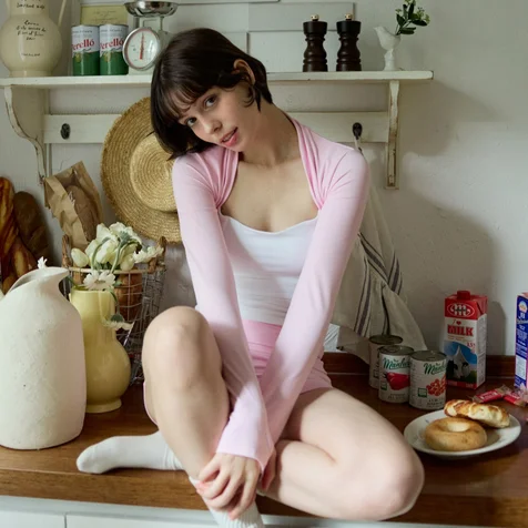 포트폴리오-[촬영.편집]콘치웨어 룩북 2025