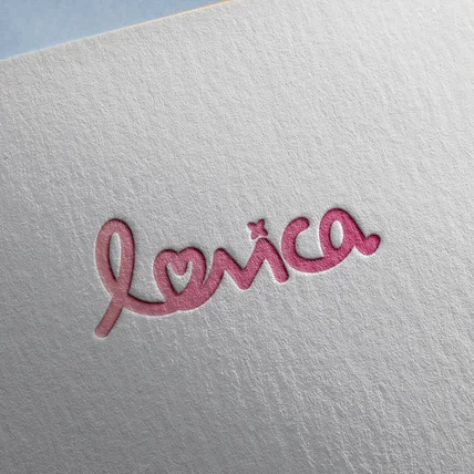 포트폴리오-lovica 로고