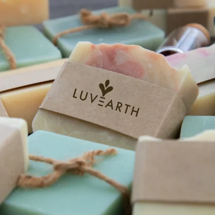 포트폴리오-LUVEARTH | 자연주의 제로웨이스트 브랜드 로고 디자인