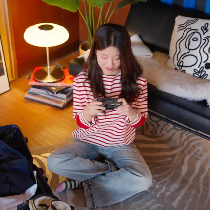 포트폴리오-[기획/촬영/편집] 어플 "툭" 홍보 영상