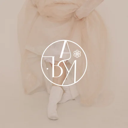 포트폴리오-한복브랜드 ‘아름한복’ 로고디자인 2종