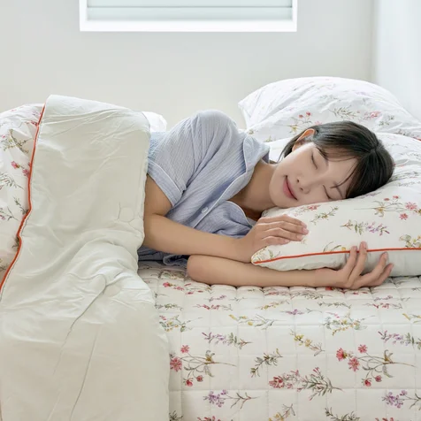 포트폴리오-침구 촬영 모델