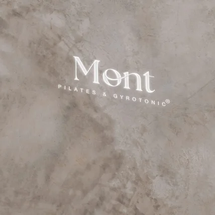 포트폴리오-필라테스 스튜디오 Mont 로고 디자인 제작