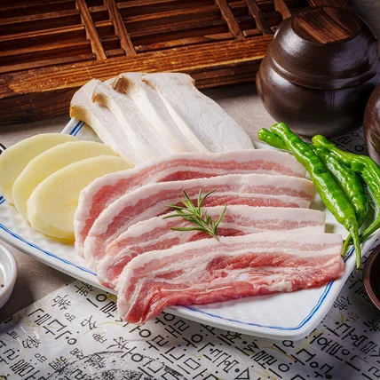 포트폴리오-[보정+촬영]다양한 고기 메뉴를 고급스럽게 연출한 촬영 사진