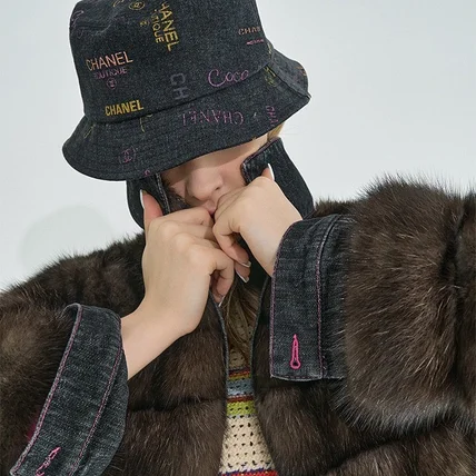 포트폴리오-[촬영/보정] 패션 화보 및 의류 및 잡화 룩북 작업 2021-2022