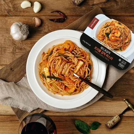 포트폴리오-[푸드촬영] 매드포갈릭 RMR '트리플갈릭파스타' 밀키트 제품촬영