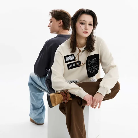 포트폴리오-스트릿 캐주얼 브랜드 룩북 촬영 (화이트 스튜디오 & 무드 촬영)