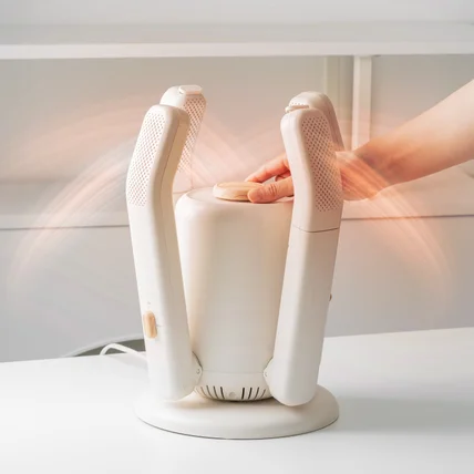 포트폴리오-[촬영/조명/편집] [영스튜디오] 생활용품 신발 건조기 상세페이지 사진 촬영 손모델 효과