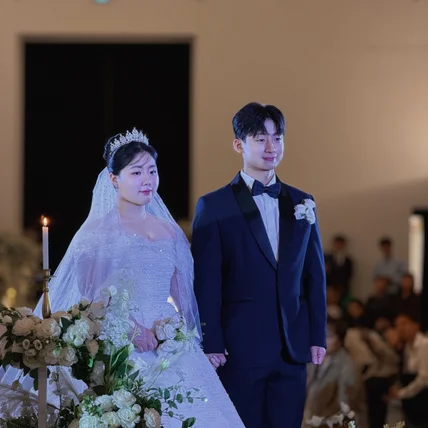 포트폴리오-[아이폰스냅] 가모스웨딩 I 웨딩본식 (연출+촬영+편집+색보정)