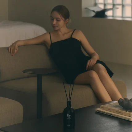 포트폴리오-[기획/촬영/보정] 포뉴레브 디퓨저 제품&모델 촬영