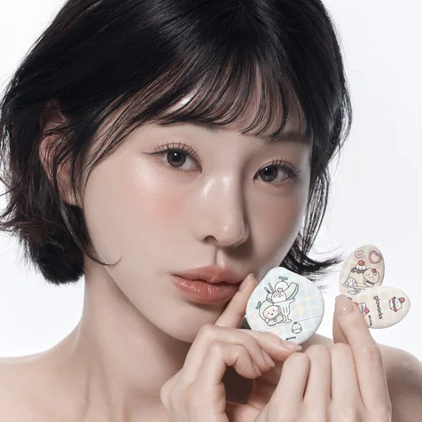 포트폴리오-[촬영/리터칭] gloworks 브랜드 모델 및 제품 촬영
