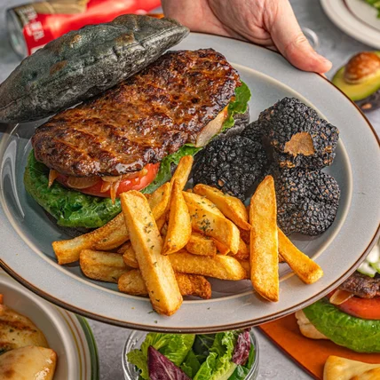 포트폴리오-[햄버거 메뉴촬영/음식누끼촬영/조명/보정/]아티장 깔조네 버거