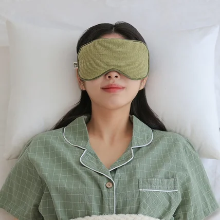 포트폴리오-(촬영,리터칭,기획,섭외 ) 조은컴퍼니 눈찜질기 촬영