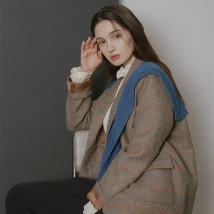 포트폴리오-[촬영/보정] 레코브 여성 의류 룩북 촬영