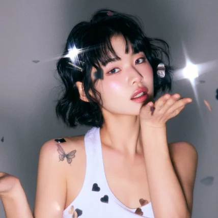 포트폴리오-[촬영/조명/리터칭] 홀리데이 무드의 렌즈 뷰티 화보