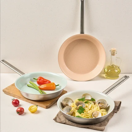 포트폴리오-[촬영/연출/조명/보정] 모노라이브 2025 11월 후라이팬 촬영 프로젝트