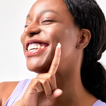 포트폴리오-[제품,모델사진] 여드름 특수분장 모델 촬영