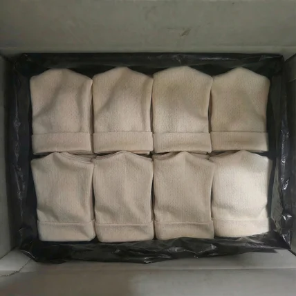 포트폴리오-[AI 연출 / 후보정] 고객님께 보여드릴 아기모자 이미지 제작