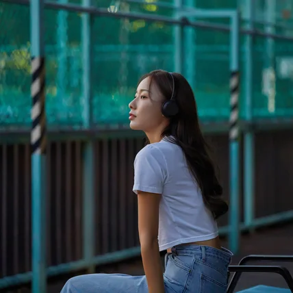 포트폴리오-[사진촬영,조명,보정] 필립스 헤드폰, 이어폰 총 4종 제품 야외 촬영