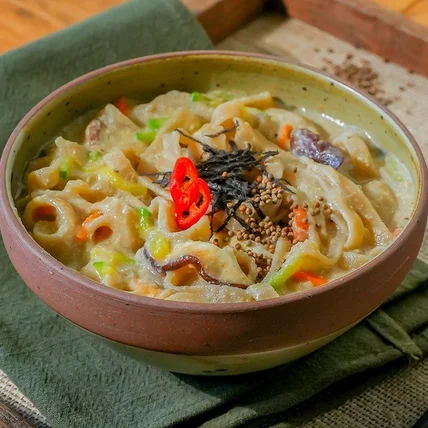 포트폴리오-[사진촬영] 밀키트 사진촬영(들깨수제비&들깨칼국수)