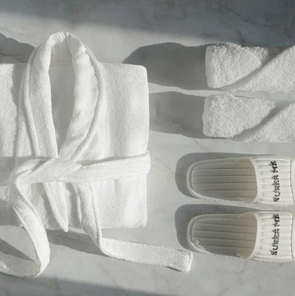 포트폴리오-(촬영,리터칭,기획,섭외) 샤워가운 제품+ 모델 촬영