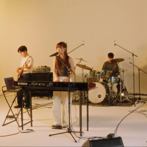 포트폴리오-[기획/촬영/편집/색보정] Ju0 '모래성' Live Clip
